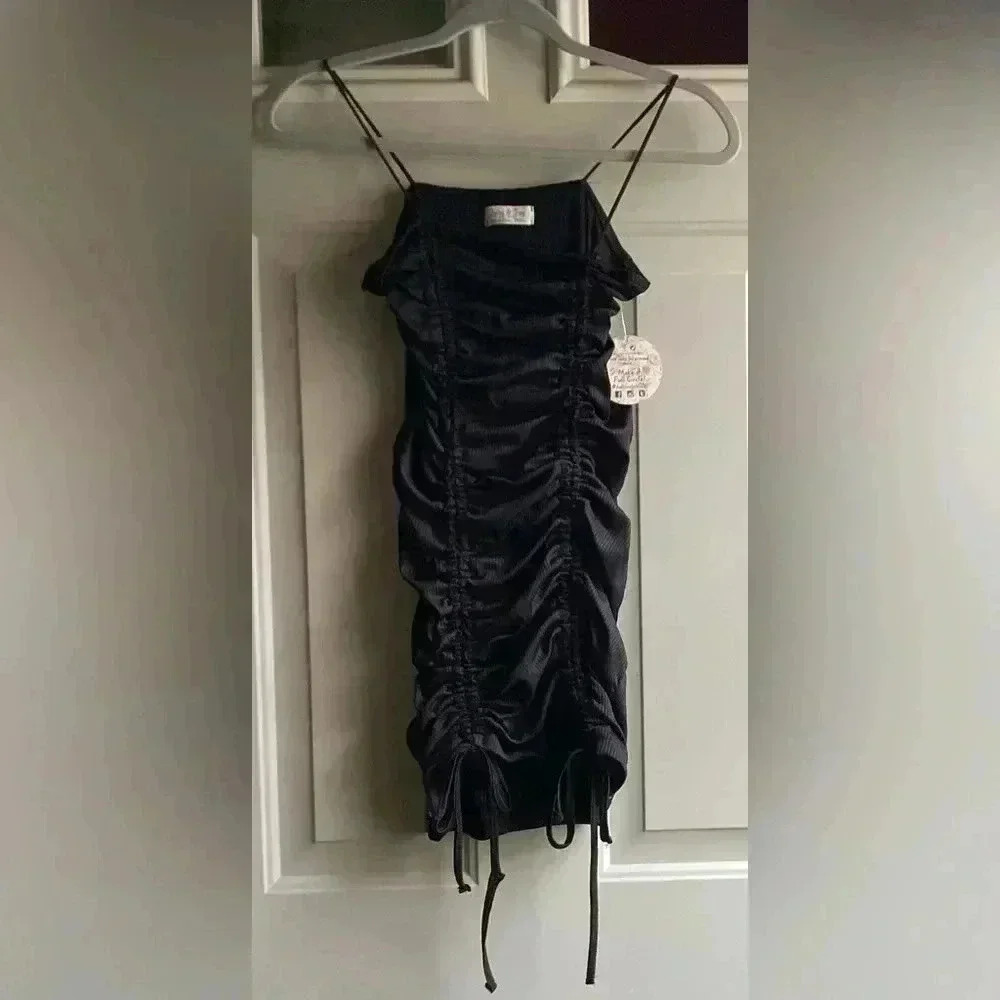 NWT Jolie&Joy Black Ruched Ruffle Mini Dress Size Small